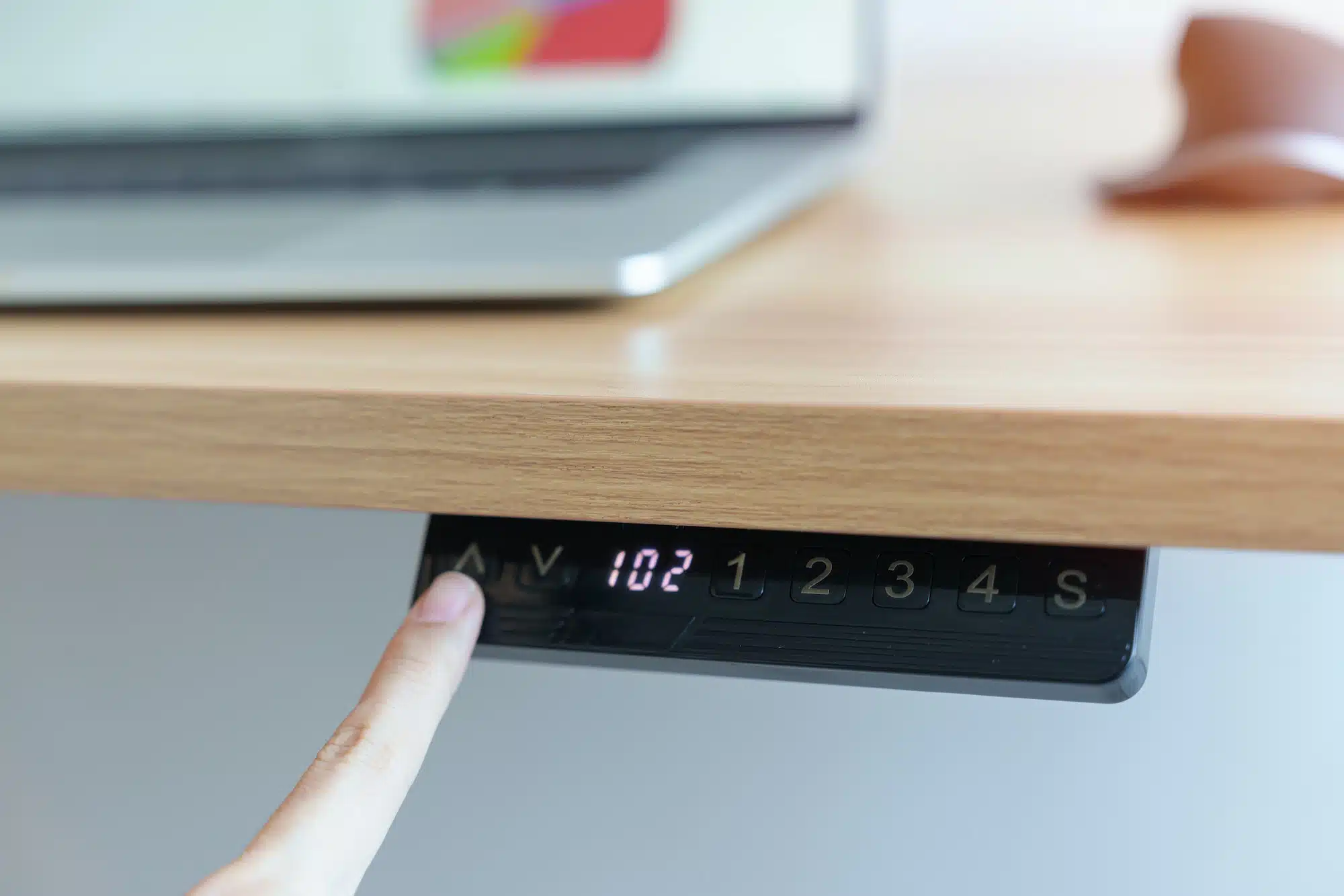 Hand adjustment Ergonomic electric desk